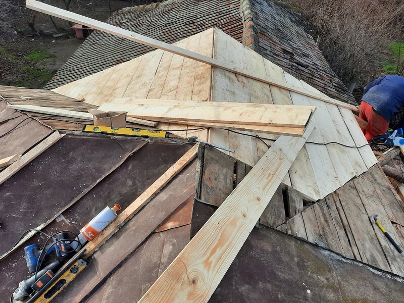 Reparatii acoperisuri Bucuresti/ Ilfov.